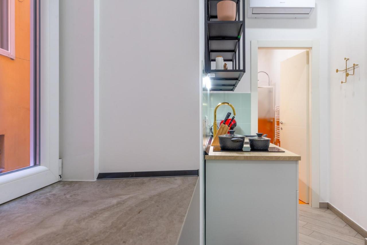 Lovely And Tiny Pied-A-Terre In The City Center Trieste Dış mekan fotoğraf